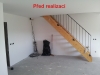 Kuchyň a samonosné schody